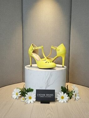 Pepper By J. Adams Yellow Retro T-Strap High Heel Pumps